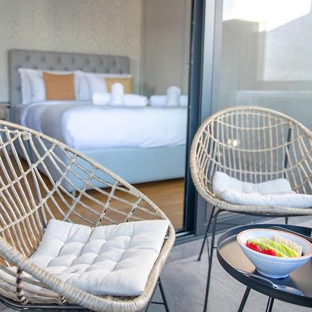 Appartamento Luxury Penthouse With Acropolis View And Jacuzzi Atene Esterno foto